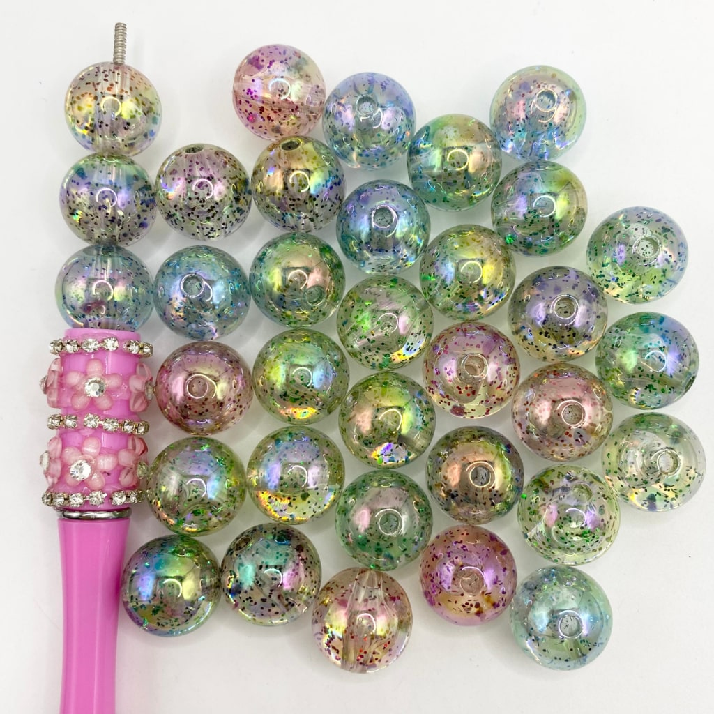 Translucent Acrylic Beads na May Round Piece sa Loob ,16mm, Random Mix,CM