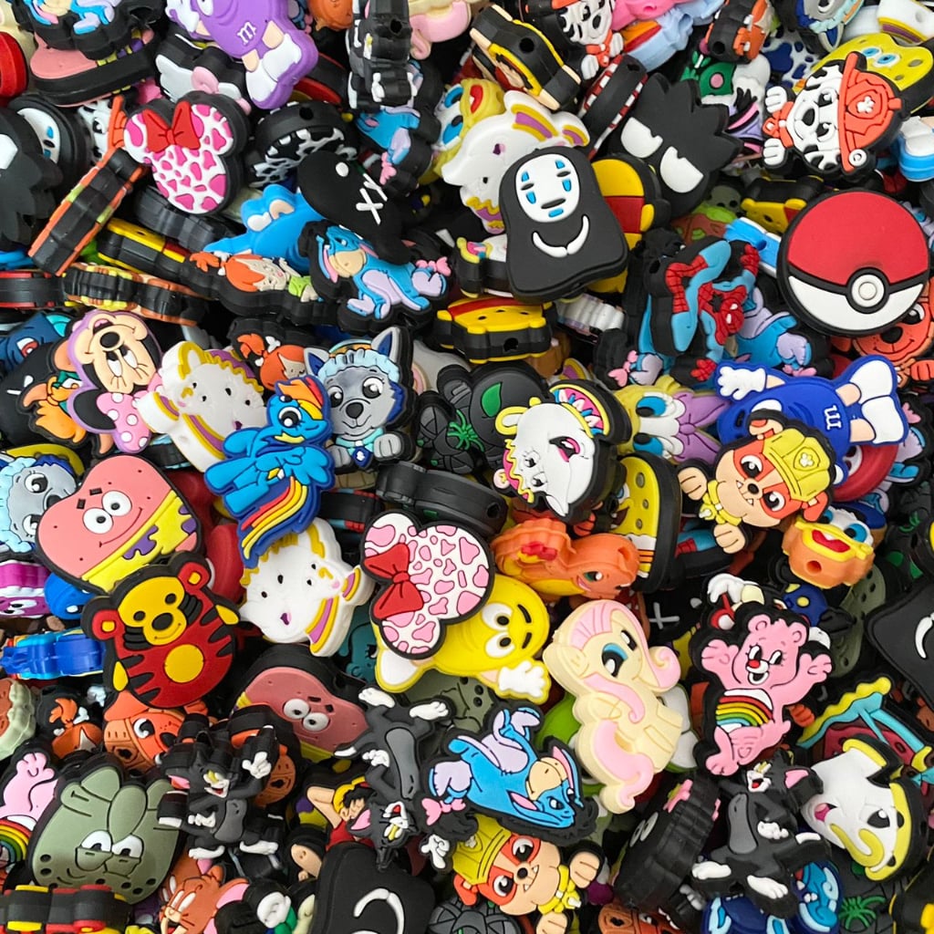 48$ for 200pcs Cartoon Theme Silicone Focal Beads ,Random Mix