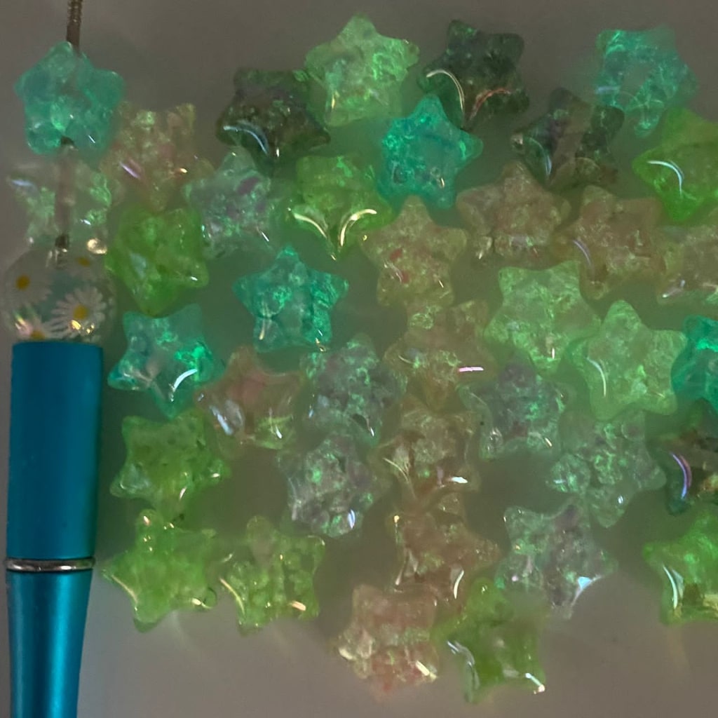 Luminious Star Shaped Acrylic Beads With the Clouds Inside,16mm,Random Mix