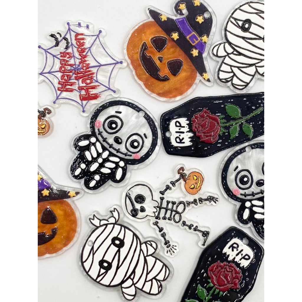 Halloween Cartoon Characters Acrylic Charms ,Random Mix