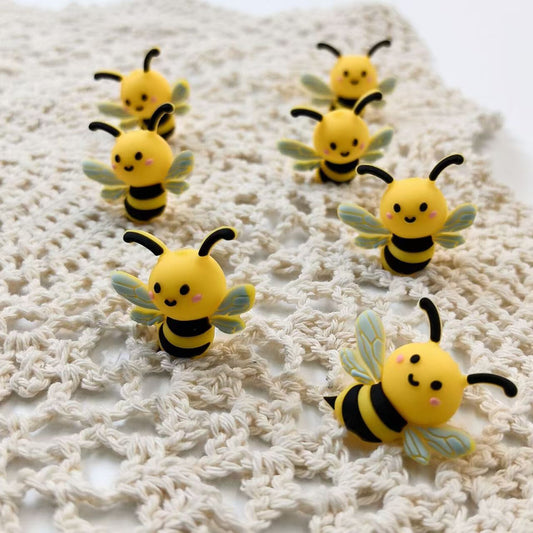 3D Cute Bees Silicone Focal Beads