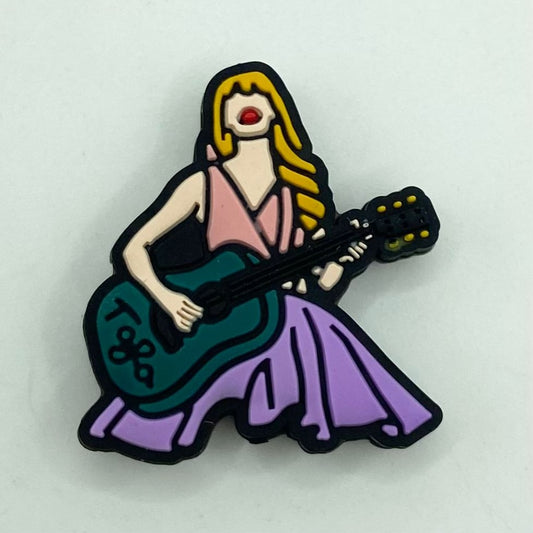 Celebrity Taylor Swift With Guitar Silicone Focal Beads