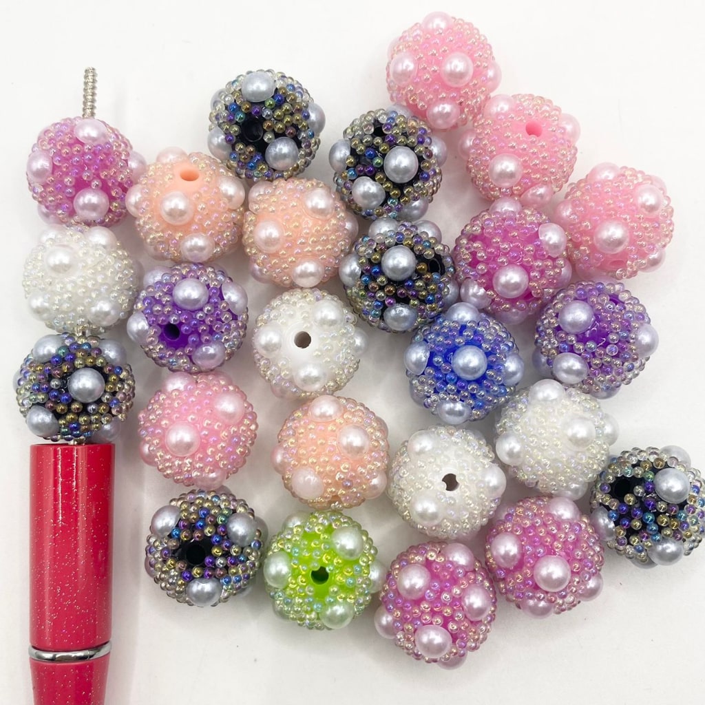 Maaliwalas na Pearl Acrylic Beads na May Puting Perlas sa Ibabaw ,16mm, Random Mix