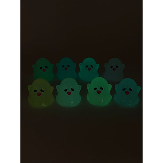 Luminious Ghost Acrylic Beads Without Hole ,24mm by 24.5mm,Random Mix