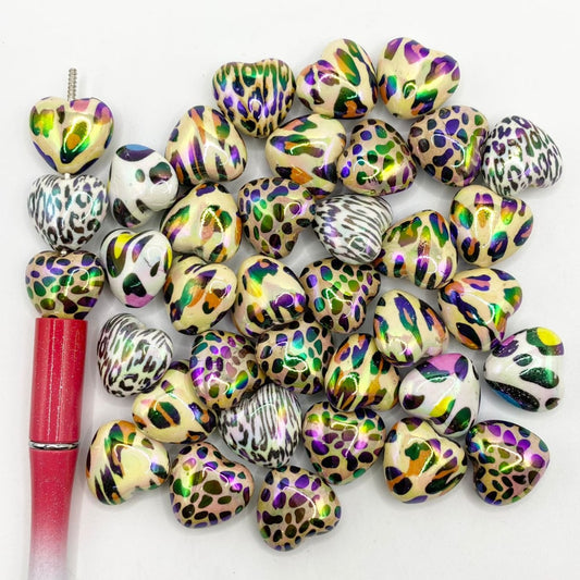 Glossy Leopard Print Heart Shaped Acrylic Beads With UV Finish,19mm by 20mm,Random Mix